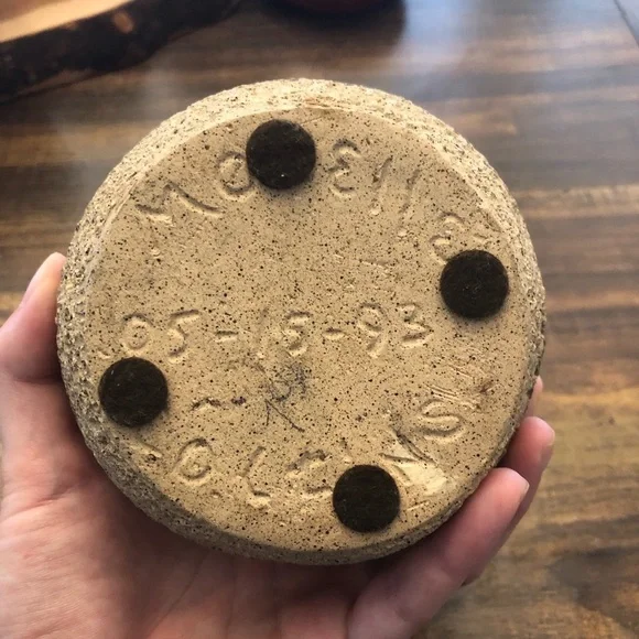 Handmade Rustic Brown Textured Vase - Picture 5 of 6